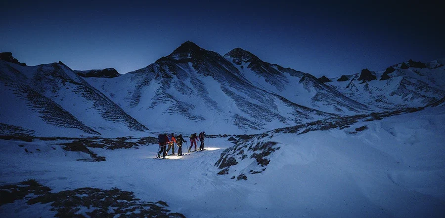 Terra Incognita ski de randonnée de nuit